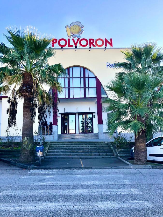 Don Polvorón Estepa Exterior foto
